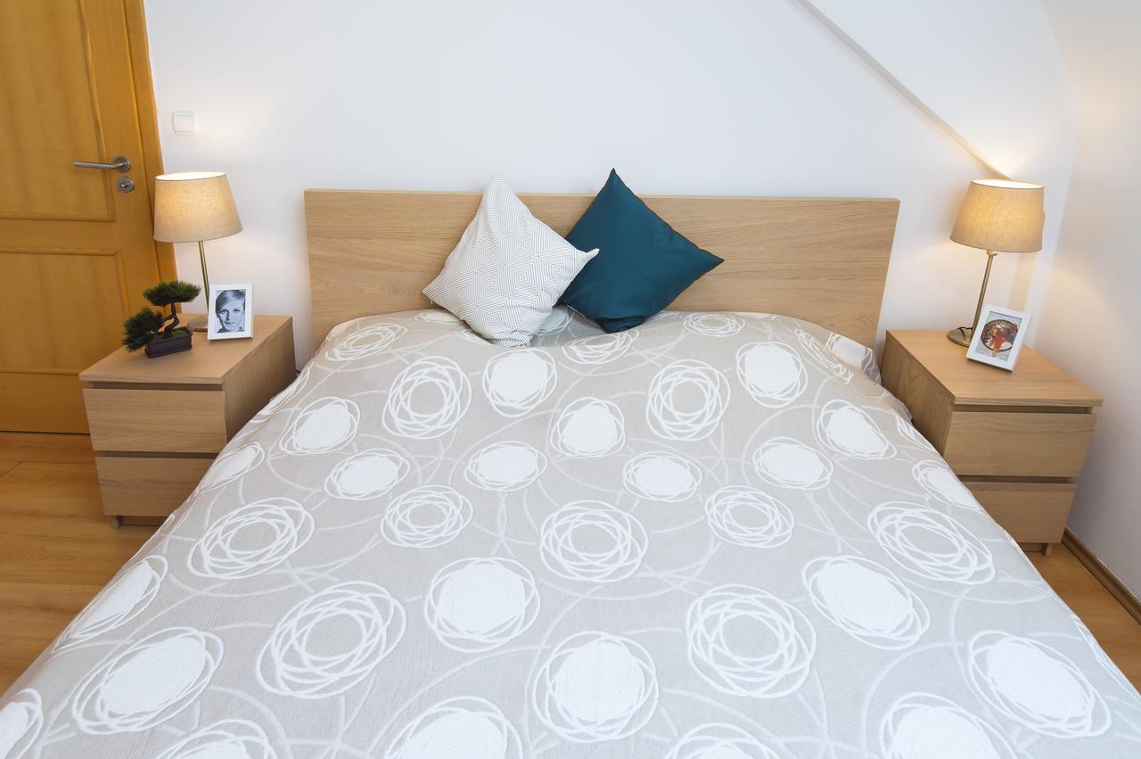 Modern Apartments Opatovicka Прага Екстериор снимка