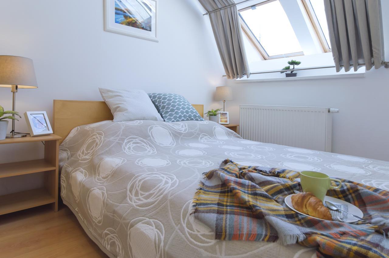 Modern Apartments Opatovicka Прага Екстериор снимка