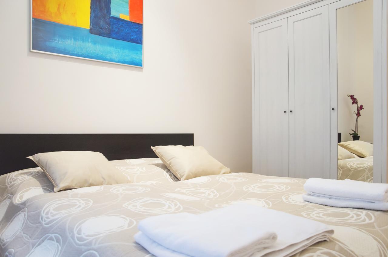 Modern Apartments Opatovicka Прага Екстериор снимка